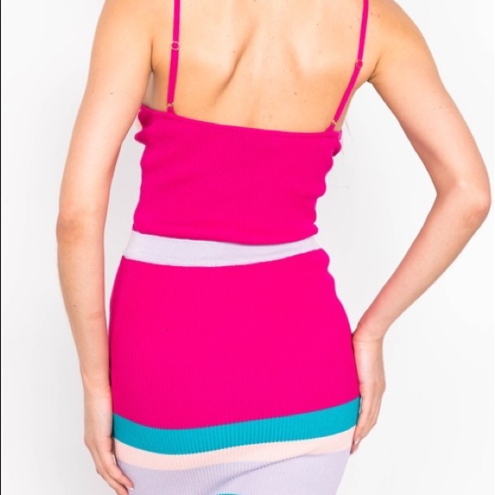 Color Block Ribbed Bodycon Dress - Picture 2 of 4